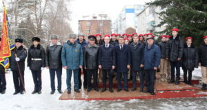 В Горно-Алтайске почтили память сотрудников ОВД, погибших при исполнении служебных обязанностей