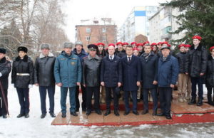 В Горно-Алтайске почтили память сотрудников ОВД, погибших при исполнении служебных обязанностей В Горно-Алтайске почтили память сотрудников ОВД, погибших при исполнении служебных обязанностей