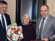 Ветерана труда Зою Нагайцеву поздравили с 95-летием Ветерана труда Зою Нагайцеву поздравили с 95-летием