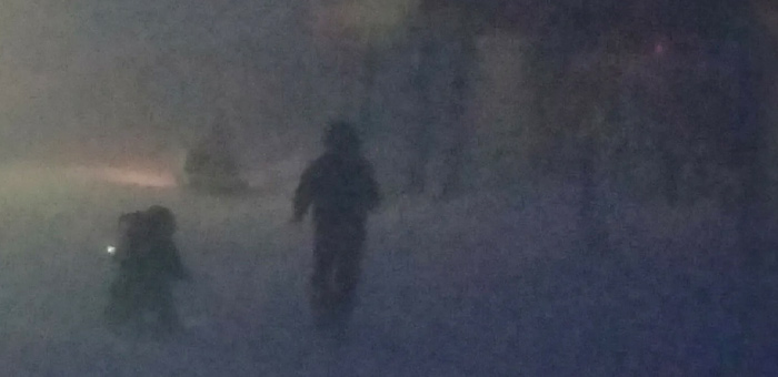 ЧП на закрытой дороге Кош-Агач – Беляши: 34 человека попали в снежный плен