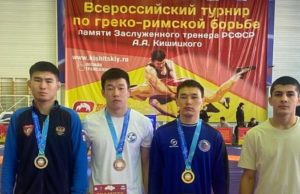 Спортсмены с Алтая стали призерами всероссийских соревнований по греко-римской борьбе Спортсмены с Алтая стали призерами Всероссийских соревнований по греко-римской борьбе