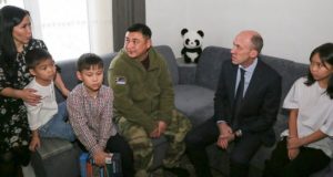 Олег Хорохордин в Чемальском районе навестил семьи участников СВО