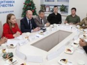 Олег Хорохордин встретился с участниками спецоперации Олег Хорохордин встретился с участниками СВО