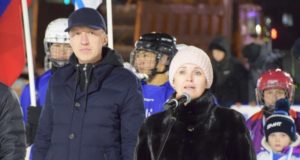 На центральной площади открыли каток «Тошто»