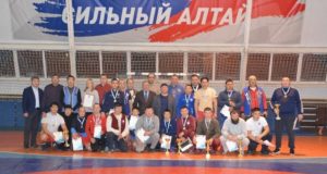 В Онгудае прошел республиканский чемпионат по борьбе «Алтай куреш»