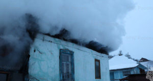 В Горно-Алтайске потушен пожар в жилом доме по улице Кокышева