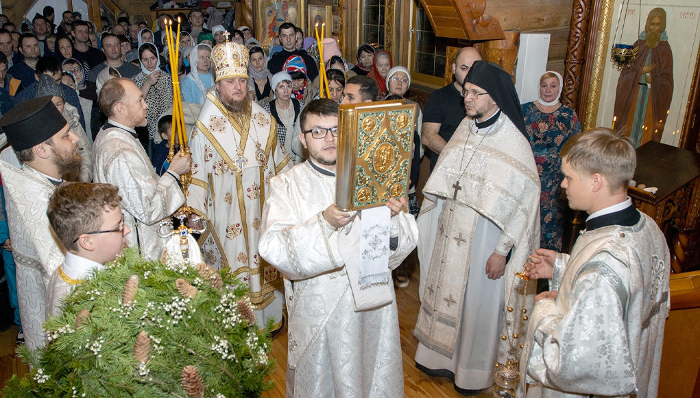 Православные отмечают Рождество Христово