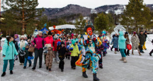На курорте «Манжерок» открылся «Снежный город»