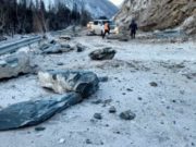 Олег Хорохордин взял под личный контроль ликвидацию последствий камнепада Олег Хорохордин взял под личный контроль ликвидацию последствий камнепада