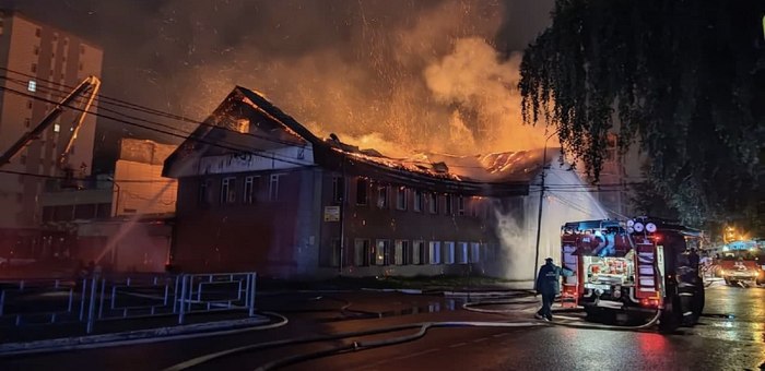 Осужден поджигатель офисного здания в центре Горно-Алтайска