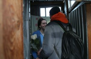 «Эмоции трудно передать словами». Участник спецоперации навестил семью в Горно-Алтайске Олег Хорохордин встретился с участником СВО