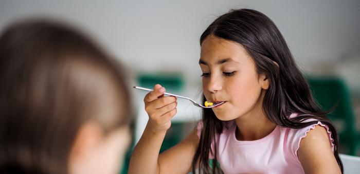 Роспотребнадзор призвал повысить качество питания школьников