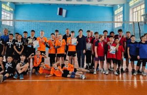 На Алтае прошло региональное первенство по волейболу На Алтае прошло региональное первенство по волейболу