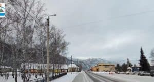 Центральная дорога в Чемале будет освещена полностью