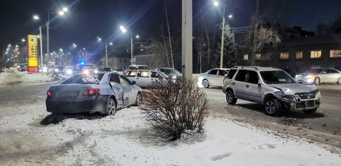 Toyota и Honda столкнулись в Горно-Алтайске
