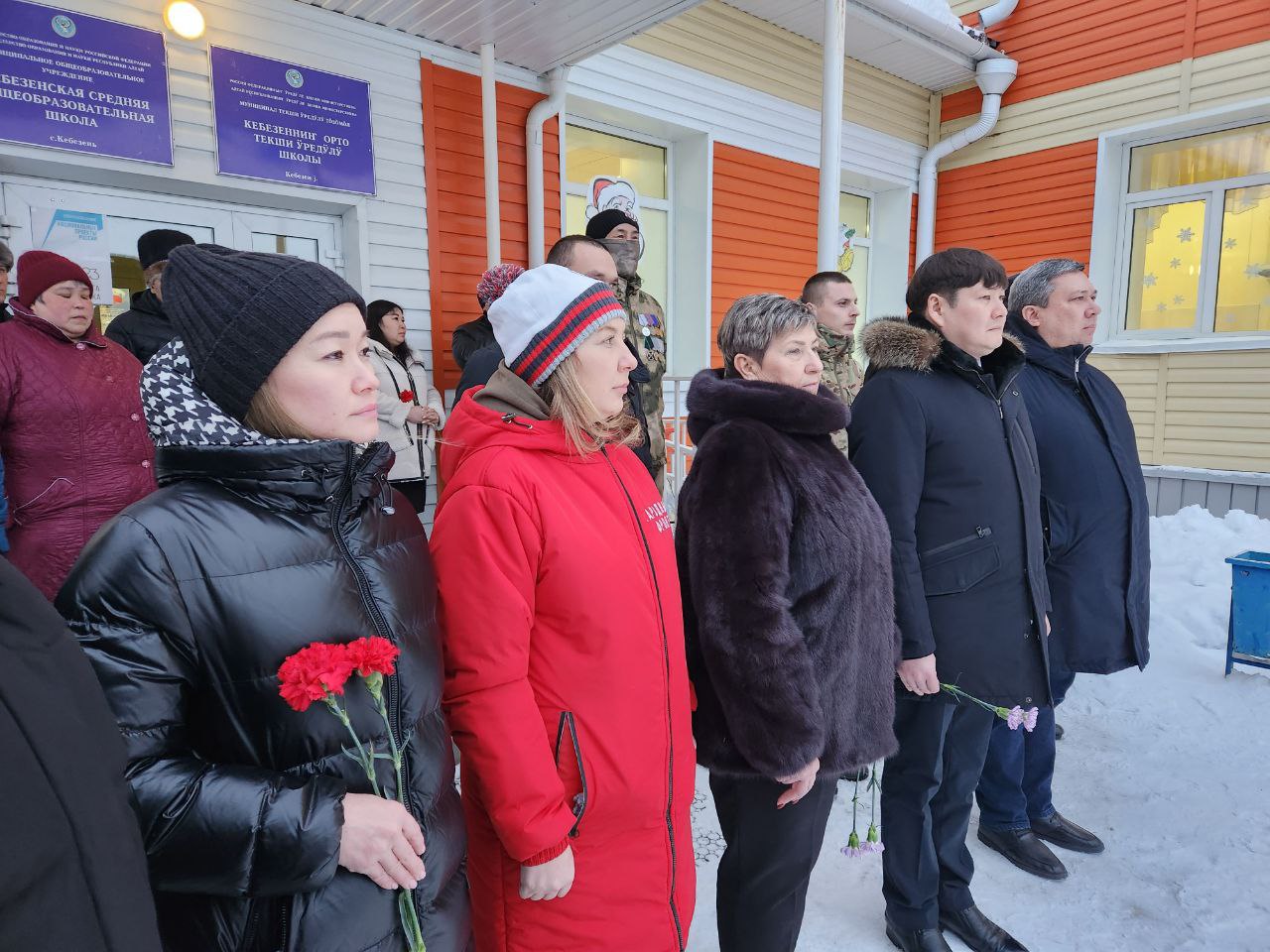 В Республике Алтай открыли мемориальные доски в память о погибших участниках СВО 
