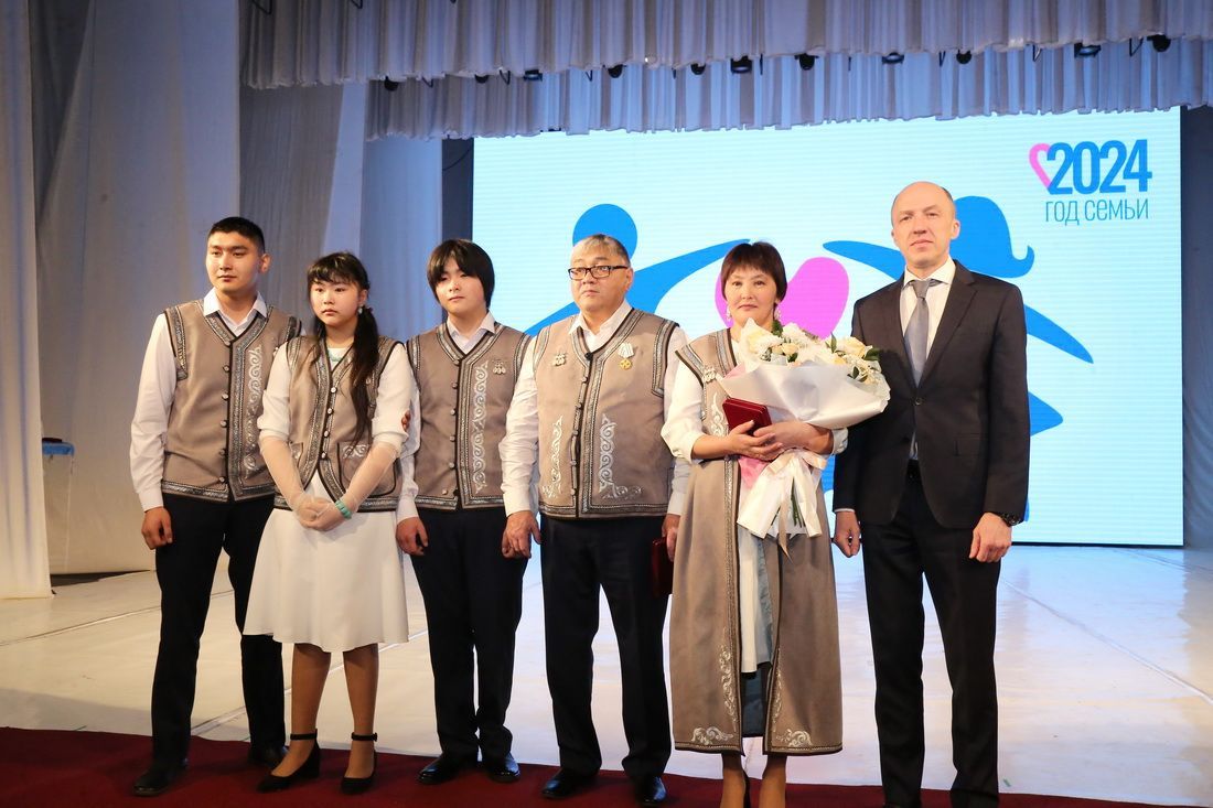 Год семьи открыли в Республике Алтай 