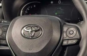 За пьяное вождение у жителя Майминского района конфисковали RAV4