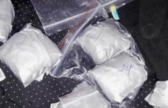 На Алтае задержали наркоторговцев с крупной партией «синтетики»