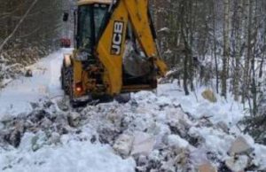 Незаконную свалку убрали в Подгорном