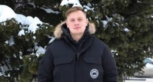 В Горно-Алтайске соседи спасли из огня пожилого мужчину