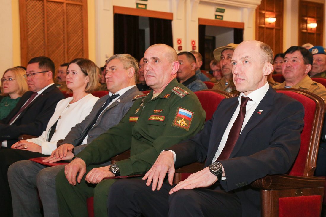 В Горно-Алтайске чествовали ветеранов афганской войны