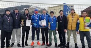 Открытый кубок города по волейболу на снегу прошел в Горно-Алтайске