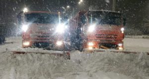 На борьбу с непогодой в Горно-Алтайске вышла спецтехника