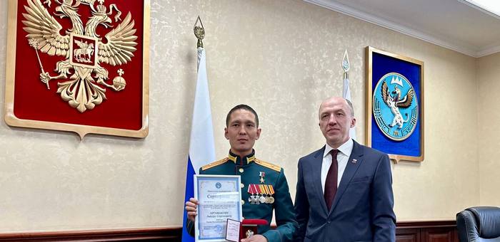 Амыр Аргамаков награжден орденом «Таҥ Чолмон»