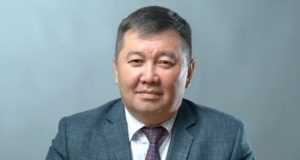 Серикжан Кыдырбаев вновь избран главой Кош-Агачского района