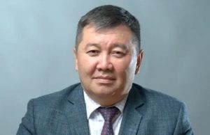Серикжан Кыдырбаев вновь избран главой Кош-Агачского района Серикжан Кыдырбаев вновь избран главой Кош-Агачского района