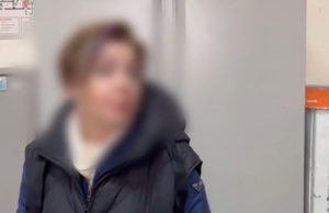Жительница Санкт-Петербурга устроила скандал на борту самолета, вылетающего из Горно-Алтайска