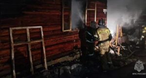 Двое детей погибли на пожаре в Турочаке