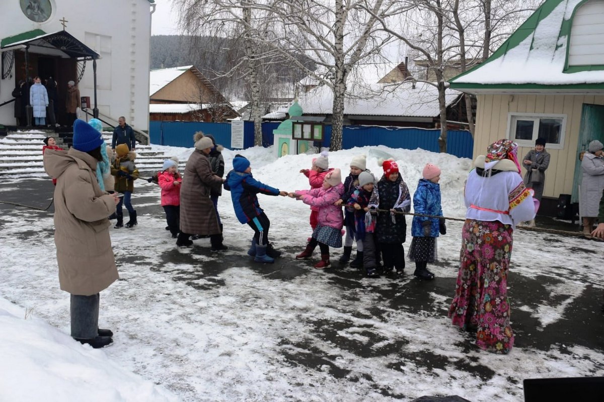 Казаки Горно-Алтайска отметили Заговенье