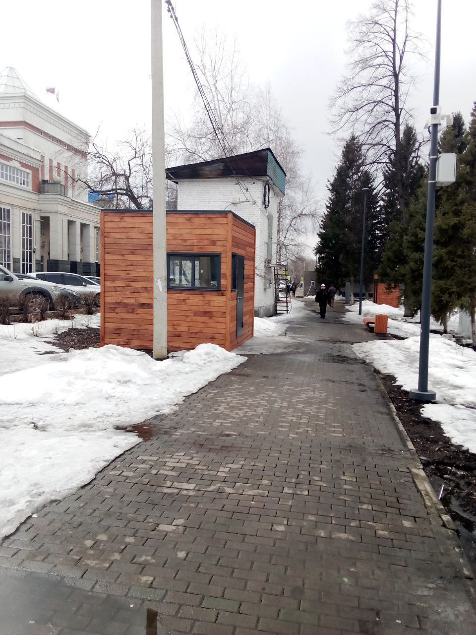 Подрядчика оштрафовали за нарушения при благоустройстве центральной площади и сквера