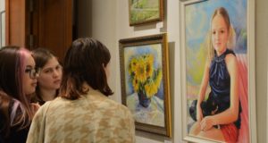 Выставка художников-любителей открылась в Национальном музее
