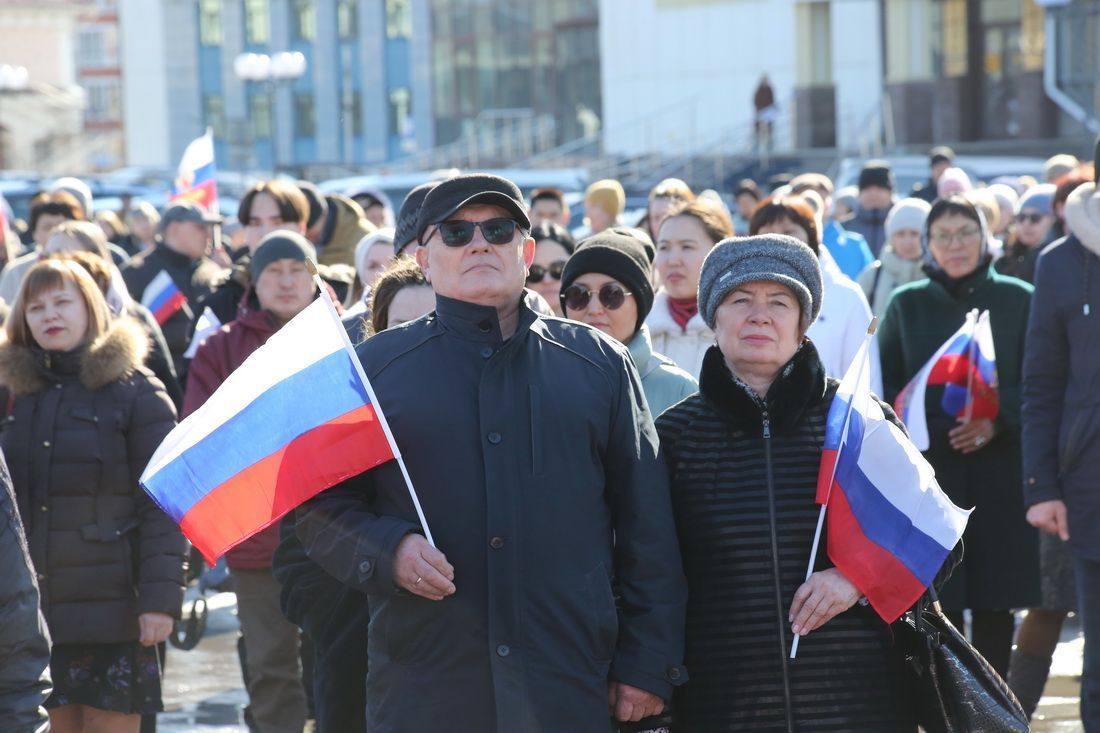 На Алтае отметили десятилетие воссоединения Крыма с Россией 