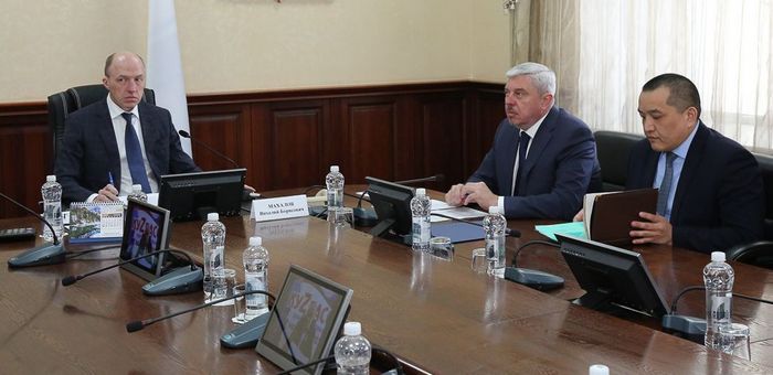 Олег Хорохордин принял участие в обсуждении стратегии развития Сибири