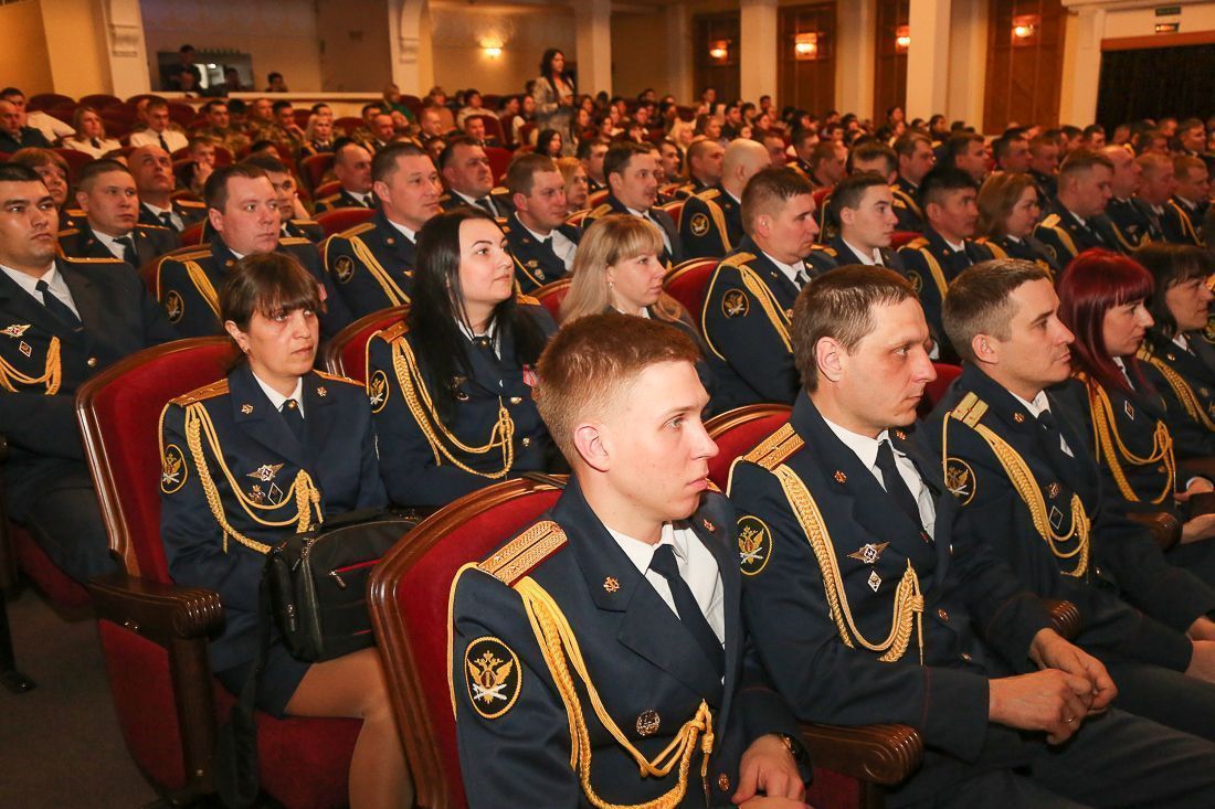В Республике Алтай наградили сотрудников ОФСИН 