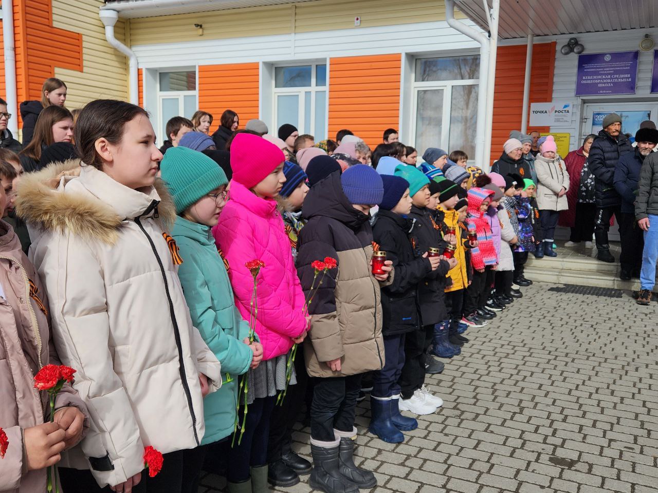 В Кебезенской школе увековечили память военнослужащего, погибшего на СВО 