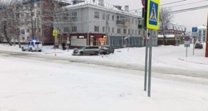 Две «Тойоты» не смогли разъехаться в Горно-Алтайске, пострадал один из водителей Две «Тойоты» не смогли разъехаться в Горно-Алтайске, пострадал один из водителей