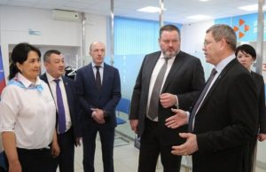 Республику Алтай посетил министр труда и социальной защиты РФ Антон Котяков Республику Алтай посетил министр труда и социальной защиты РФ Антон Котяков
