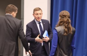 ЕР передаст в правительство предложения по реализации послания Путина