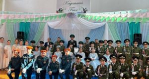 В Усть-Мутинской школе прошел кадетский бал