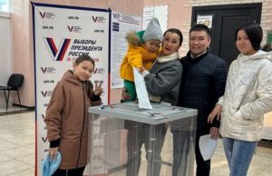 Врачи-участники СВО проголосовали в Республике Алтай Врачи-участники СВО проголосовали в Республике Алтай