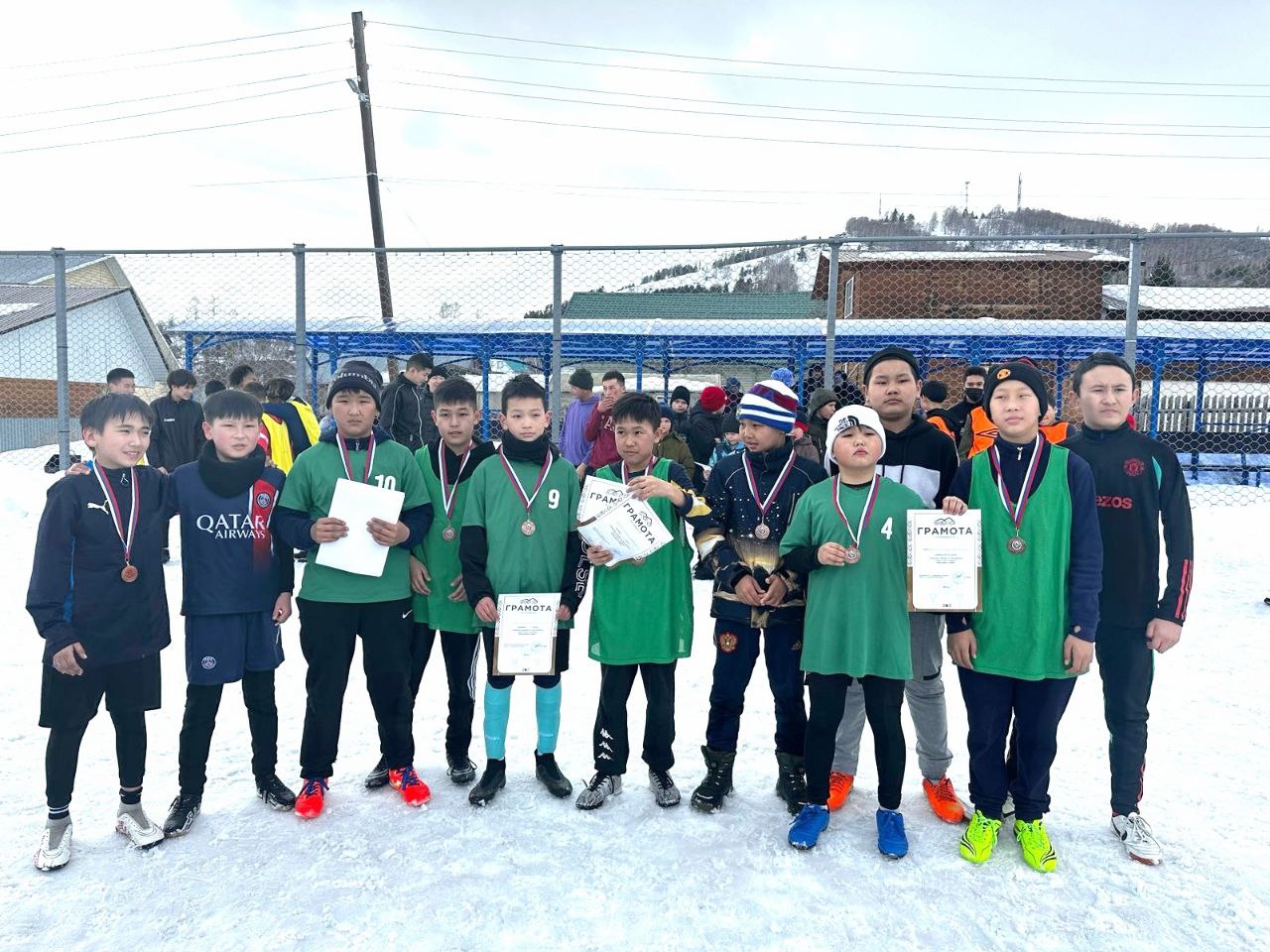 В Горно-Алтайске прошли соревнования по мини-футболу среди дворовых команд