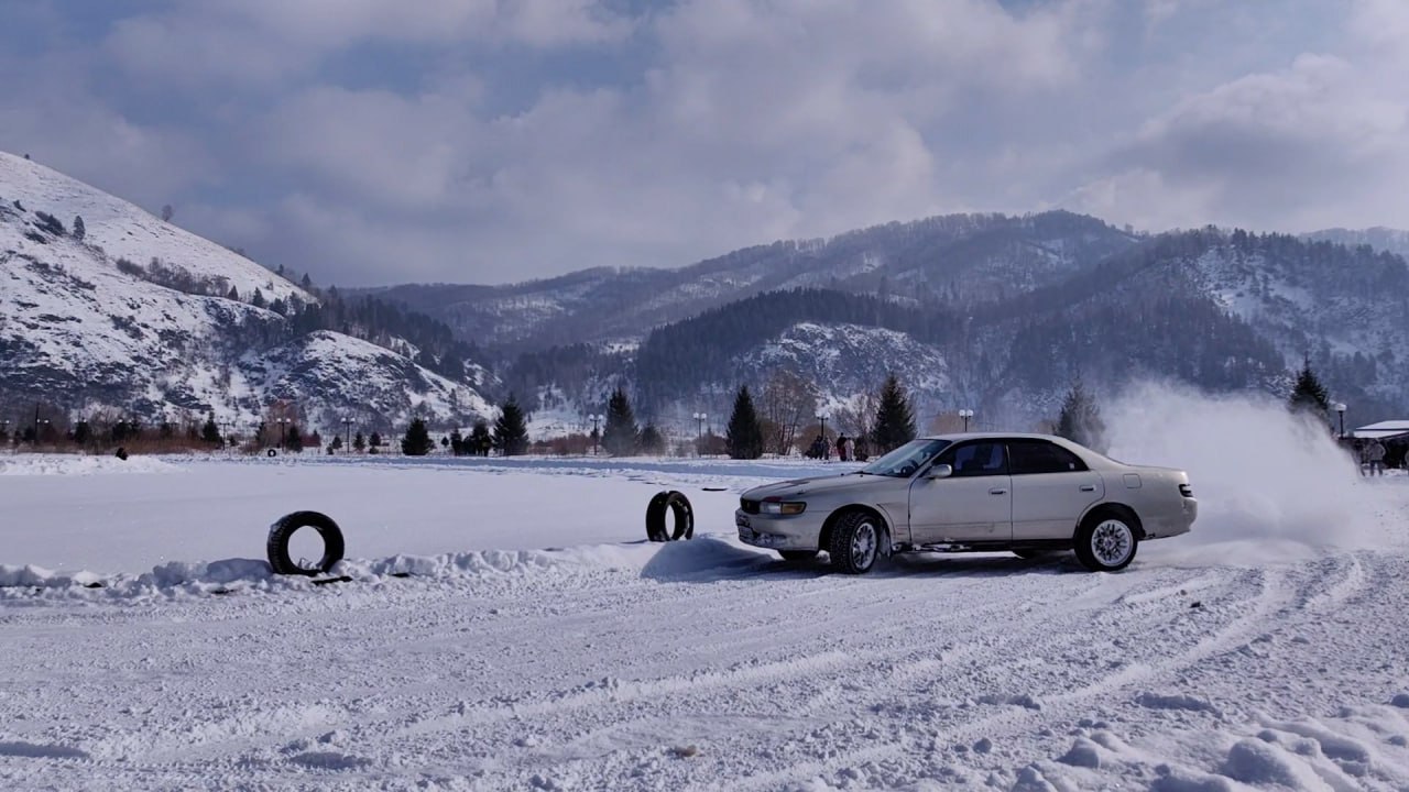 «Снежный спринт» на Алтае объединил более 60 гонщиков 