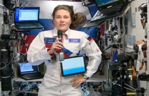 Космонавту Анне Кикиной присвоено звание Героя России Космонавту Анне Кикиной присвоено звание Героя России