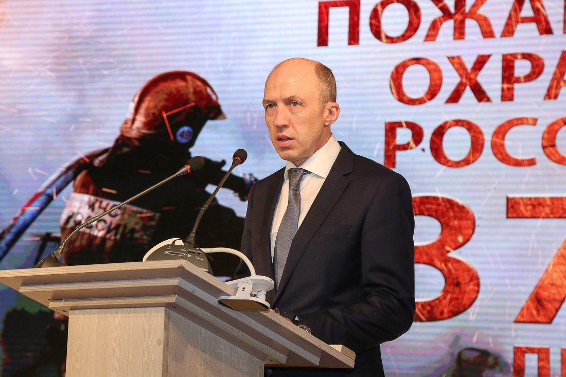 Сотрудников пожарной охраны наградили в Республике Алтай 