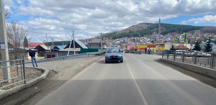 Восьмилетний мальчик попал под колеса иномарки в Горно-Алтайске